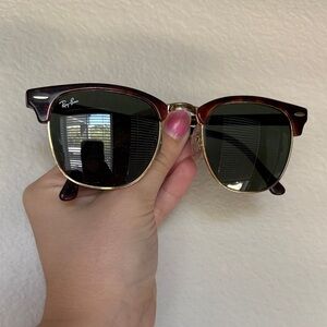 Ray-Ban Tortoiseshell and Gold Clubround Sunglasses with Dark Green Lenses